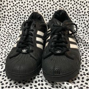adidas all star leather shoes Sz 5.5